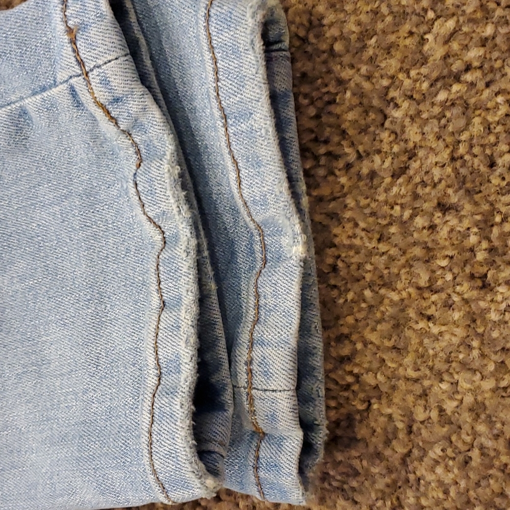 Reputation Studios Jeans - Picture 13 of 14